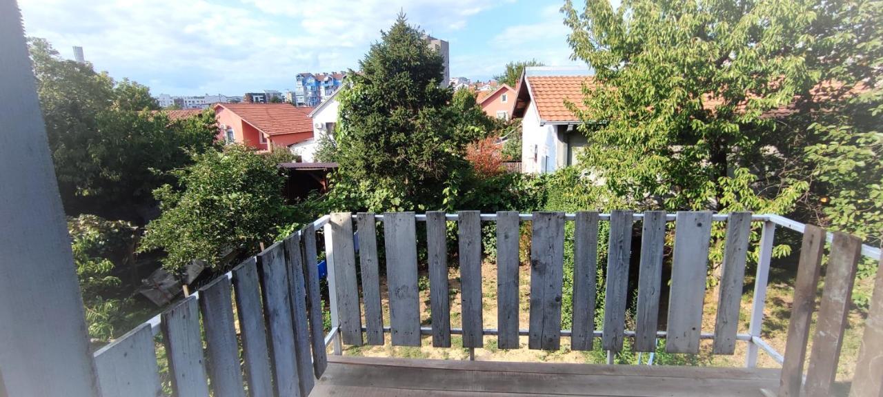 Farmhouse Studios Belgrade Extérieur photo