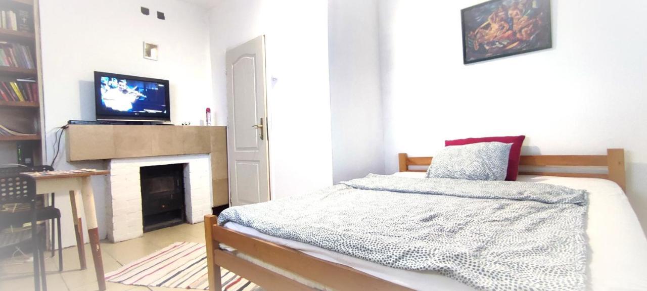 Farmhouse Studios Belgrade Chambre photo
